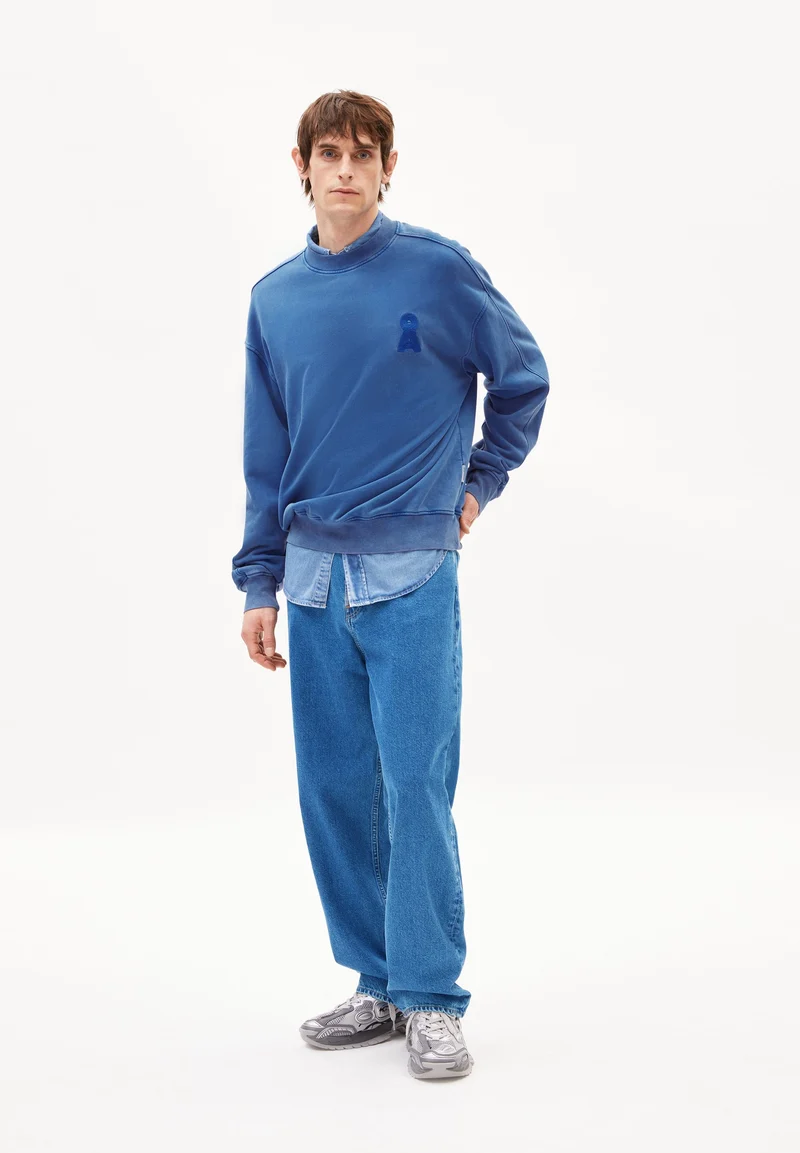 EMAAL CREWNECK GMT DYE | dynamo blue washed