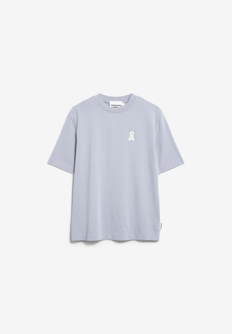 ICONIC Å TARJAA T-SHIRT | misty morning