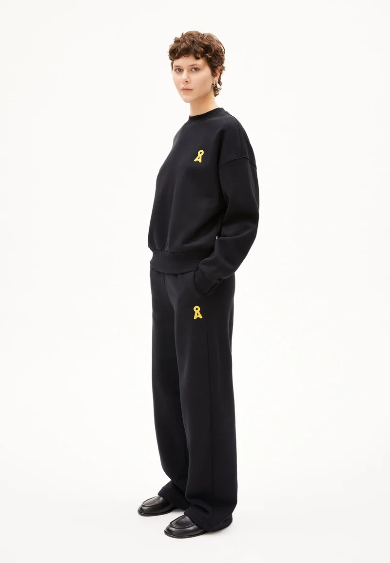 ICONIC Å ALIZAA SWEATSHIRT | black