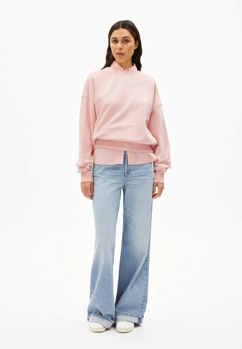 ICONIC Å ALIZAA SWEATSHIRT | rosalilly