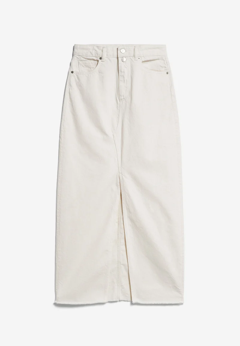 KITAARI DEMI | white