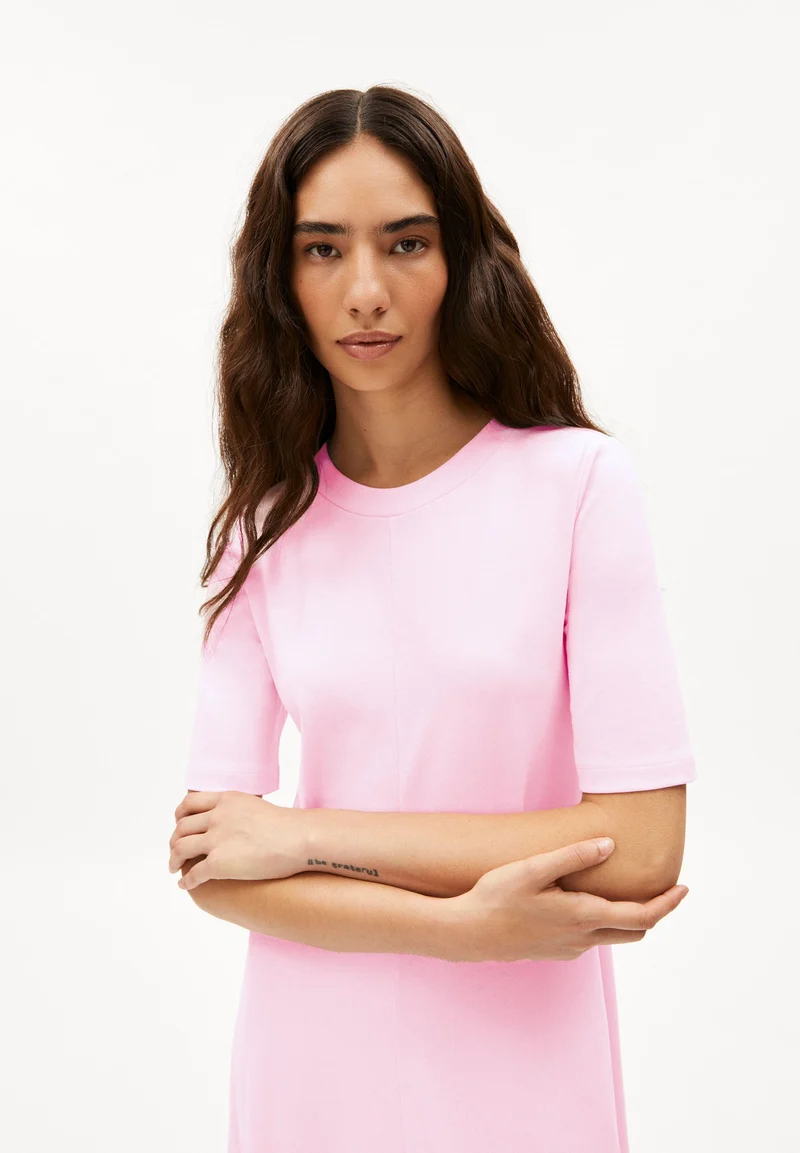 LUANAA LITAA | peony