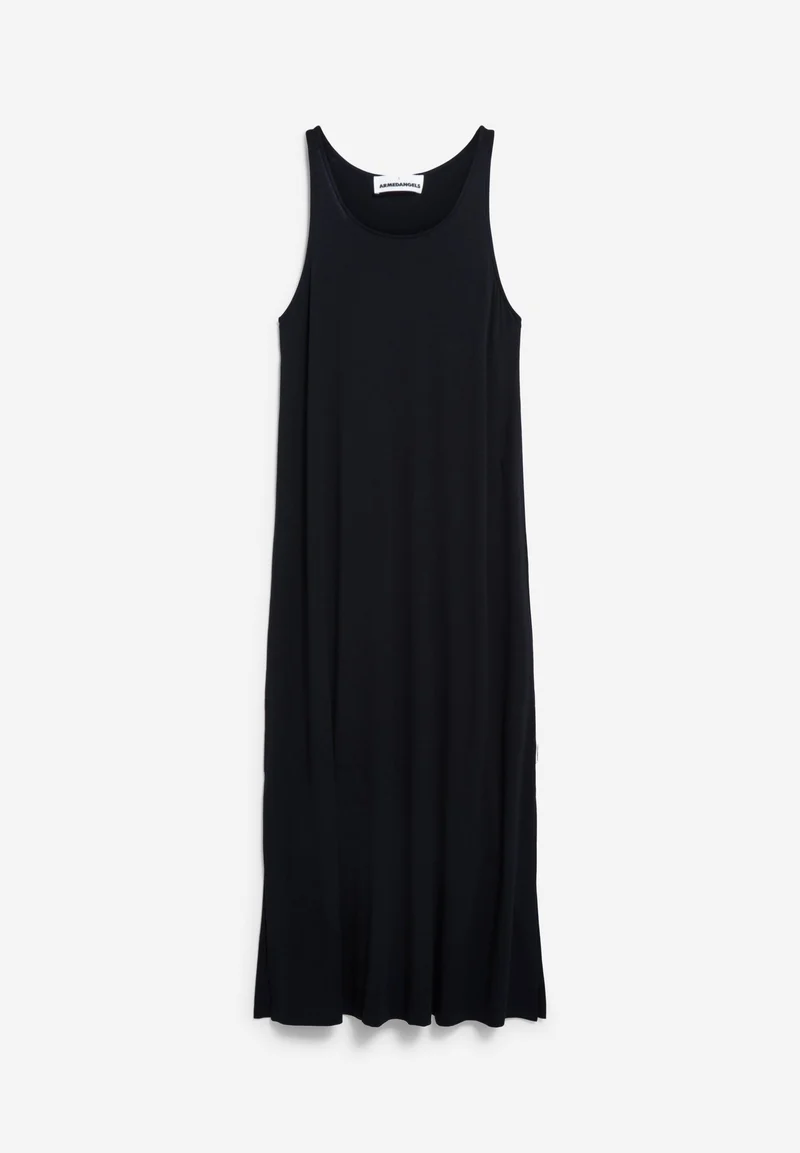 NISAA LITAA | black
