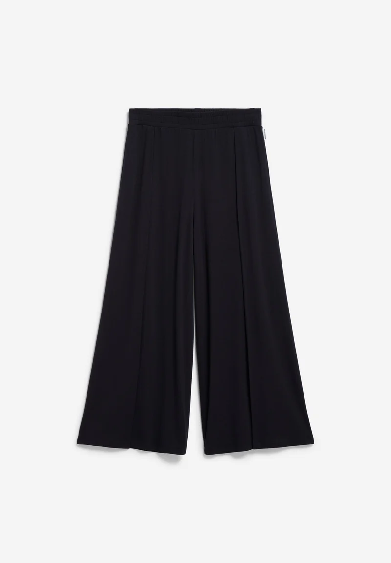 KAARO LINI | black