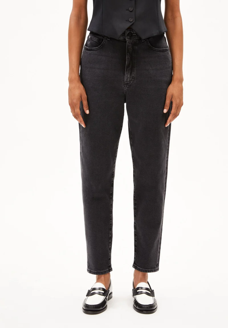 MAIRAA COMFORT | black washed authentic