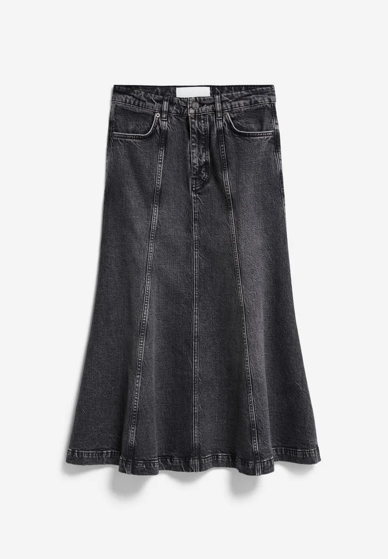 ARIENAA | washed obsidian