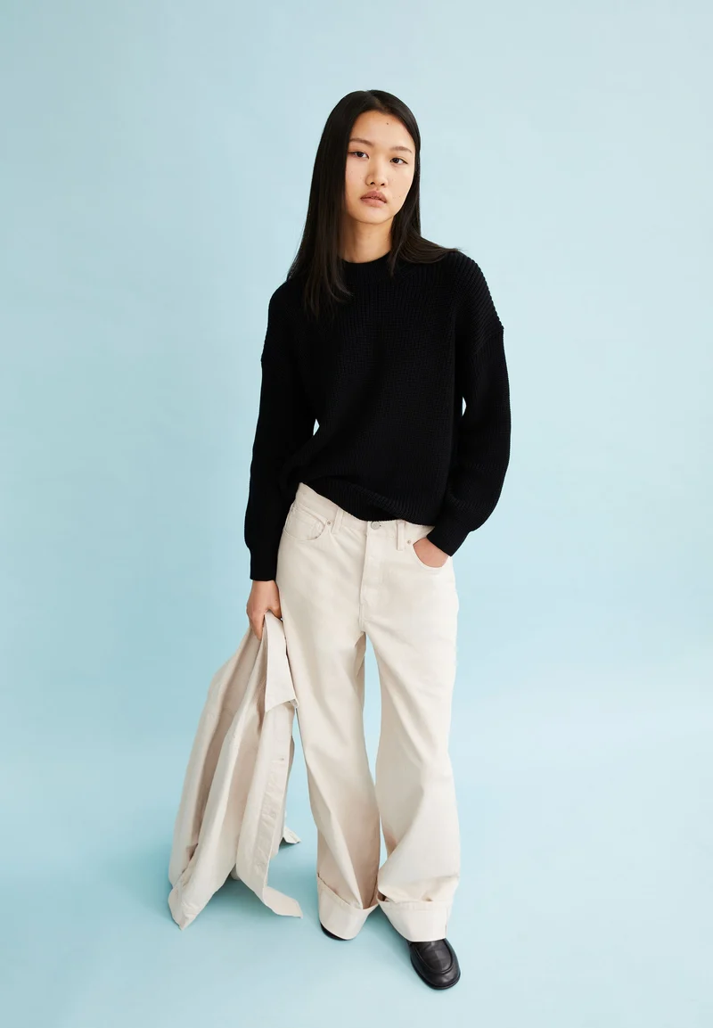 HAAYLE | black