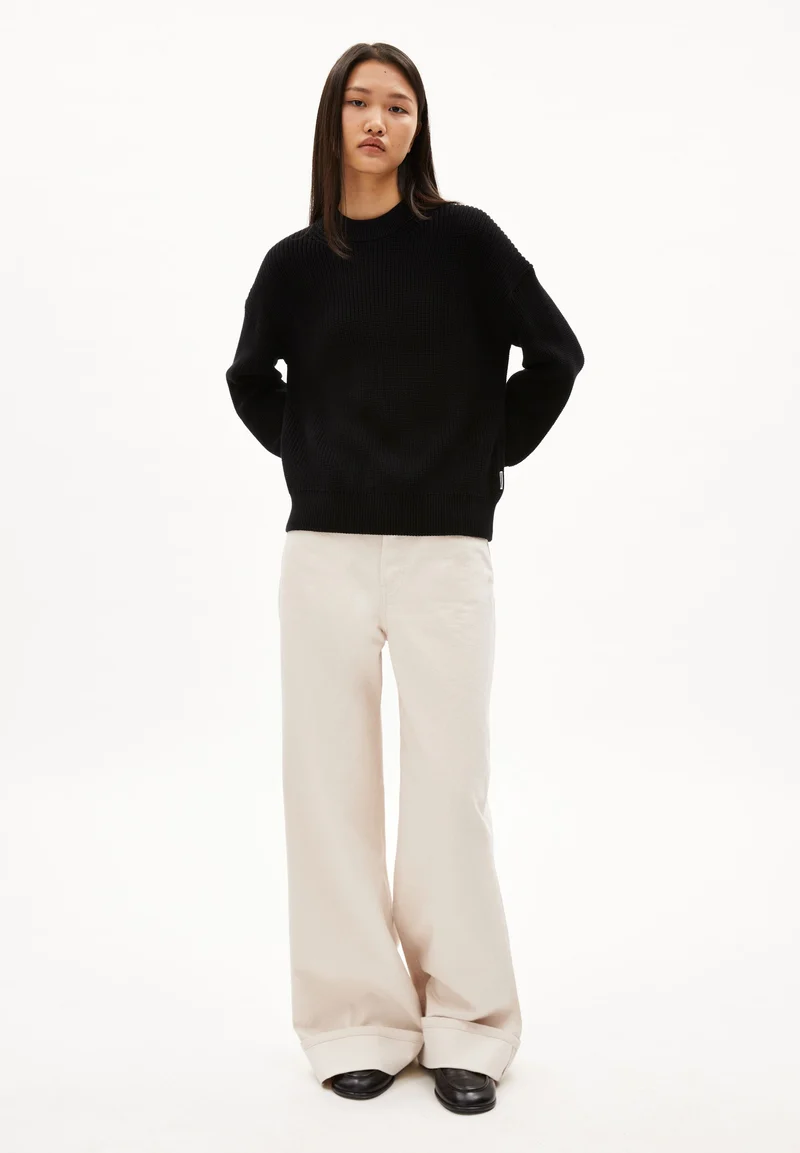 HAAYLE | black