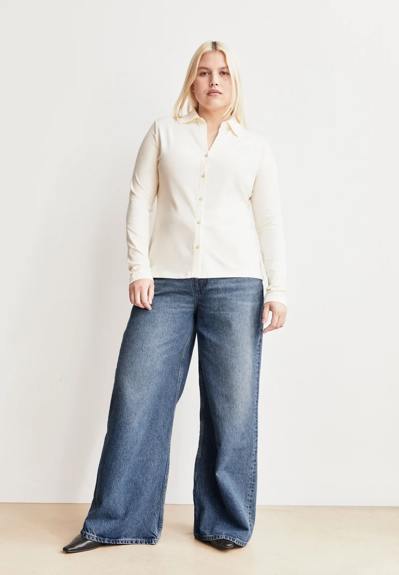 NALAANNIA BLUSE | oatmilk
