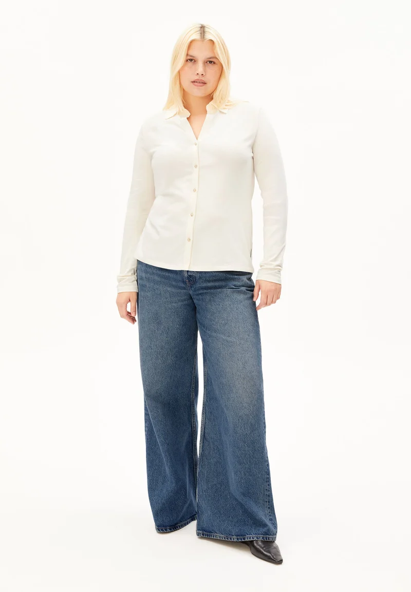 NALAANNIA BLUSE | oatmilk