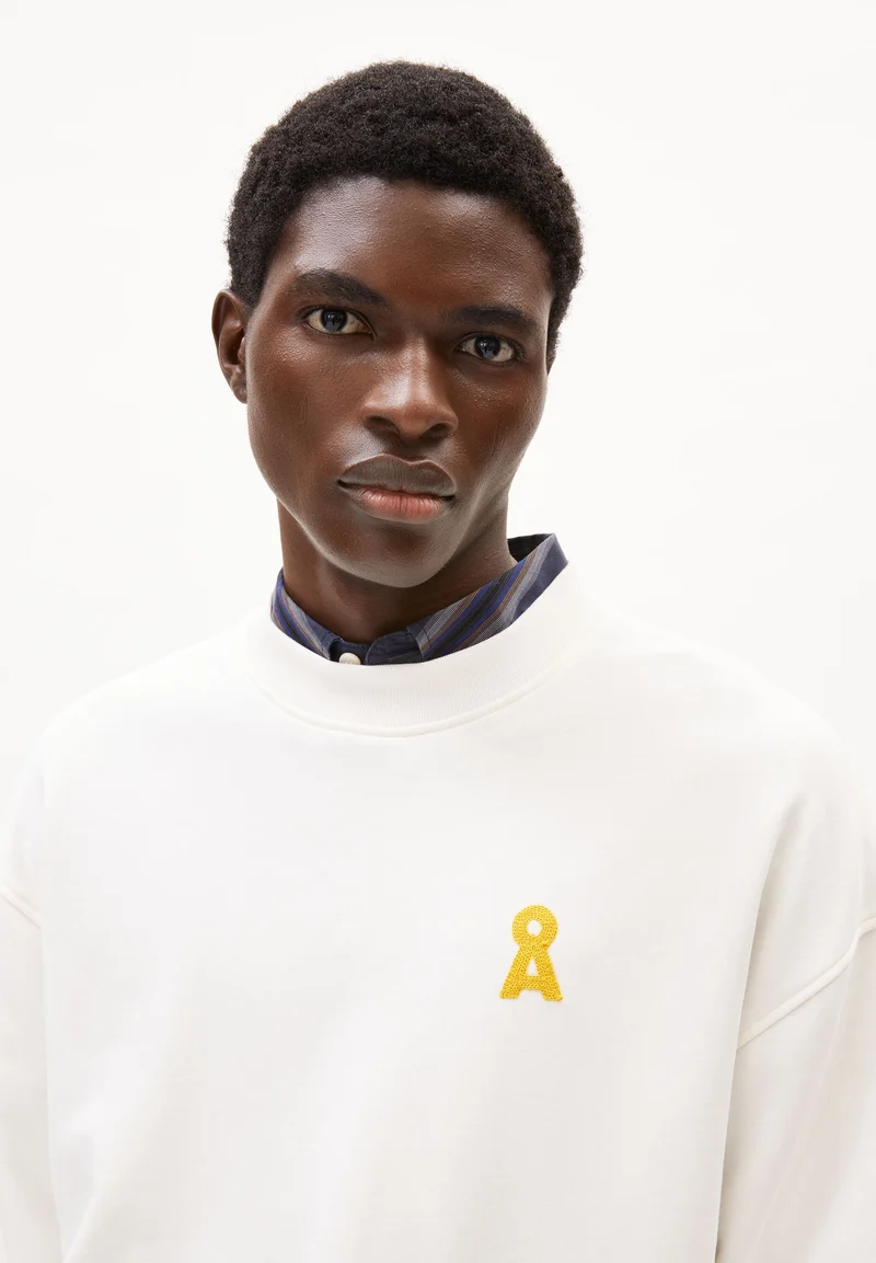 EMAAL CREWNECK ICONIC Å | light oatmilk
