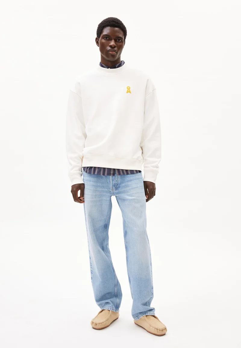 EMAAL CREWNECK ICONIC Å | light oatmilk