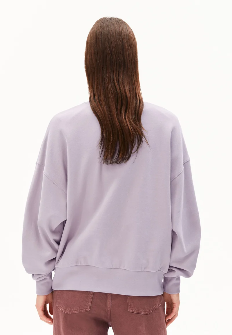 ICONIC Å ALIZAA SWEATSHIRT | ice grape