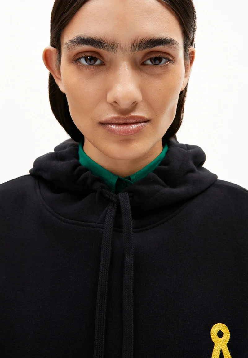 ICONIC Å FRANCISARAA HOODIE | black