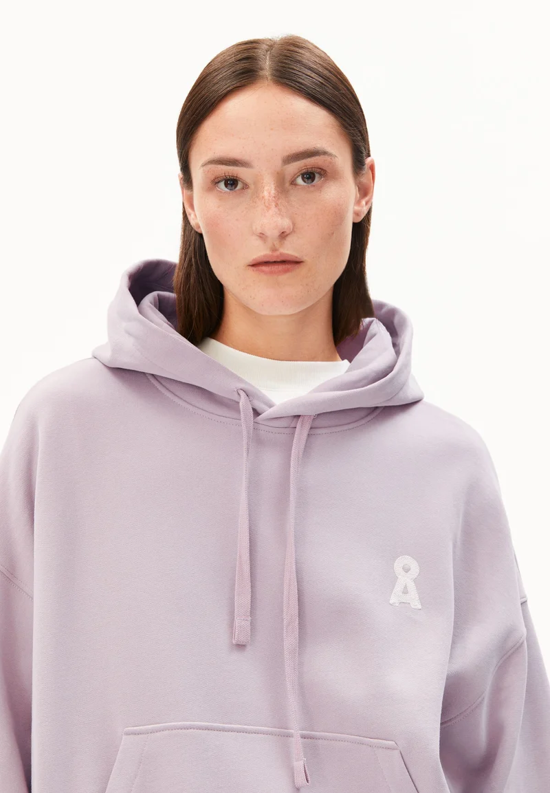 ICONIC Å FRANCISARAA HOODIE | ice grape