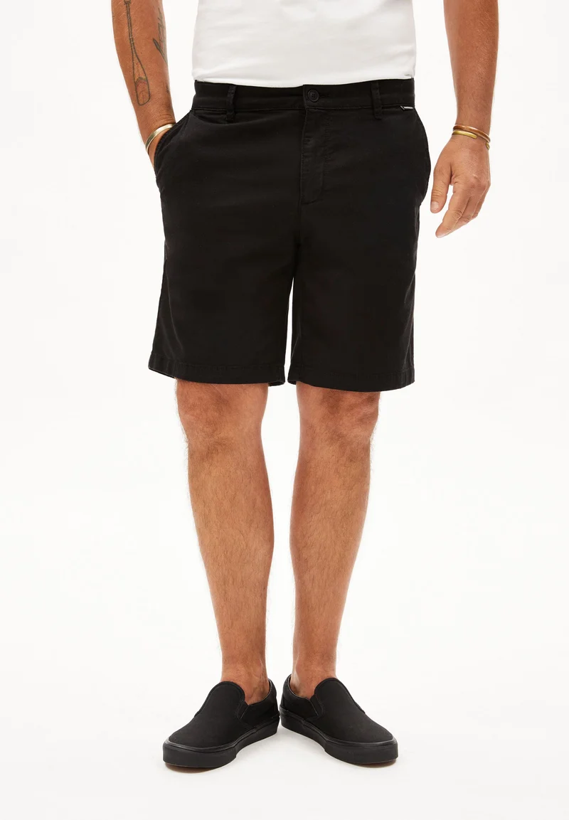 DAALOS | black