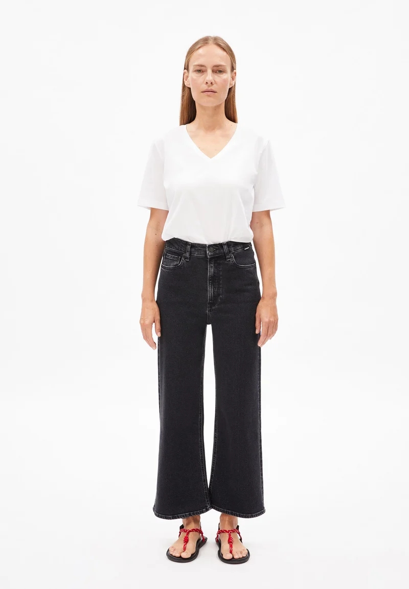 MURLIAA CROPPED WIDE JEANS | ebony black