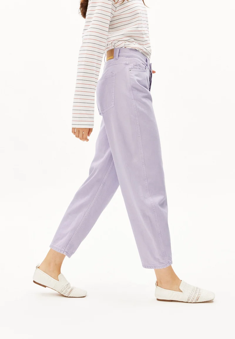BAARLY BARREL JEANS | soft lilac