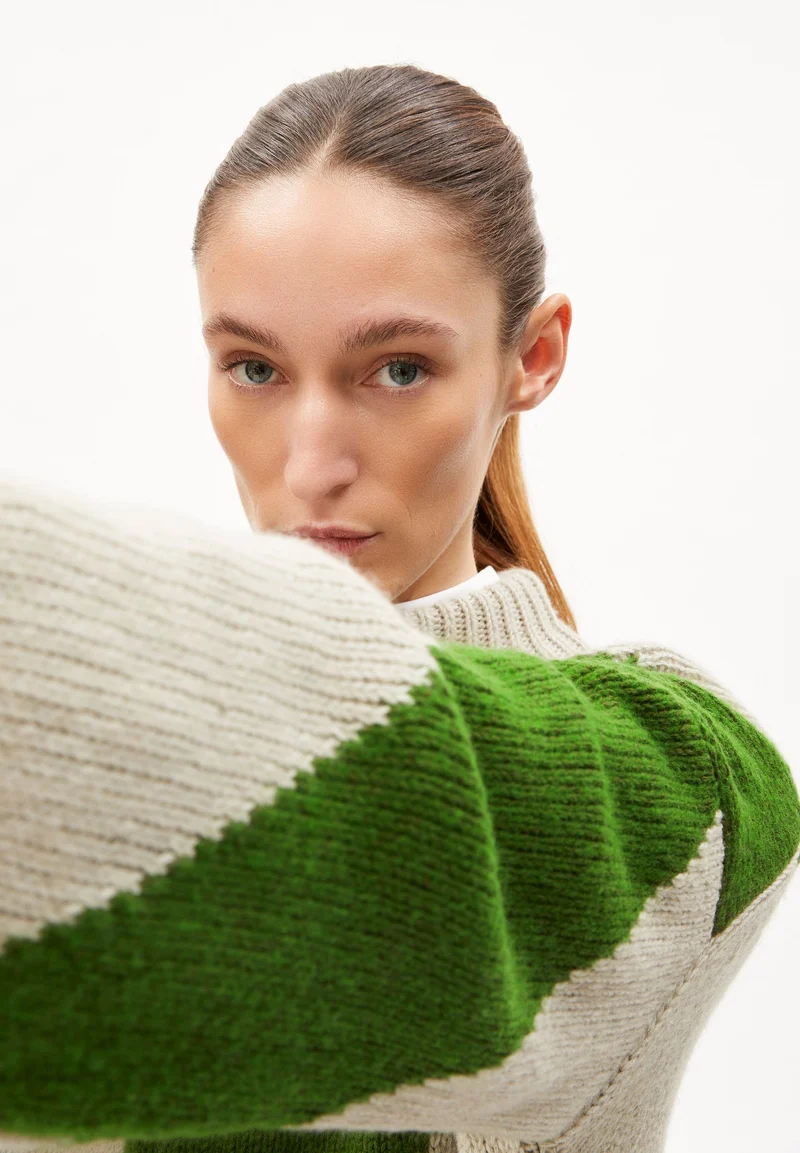 SADNAA STRIPES | gravel-ivy green