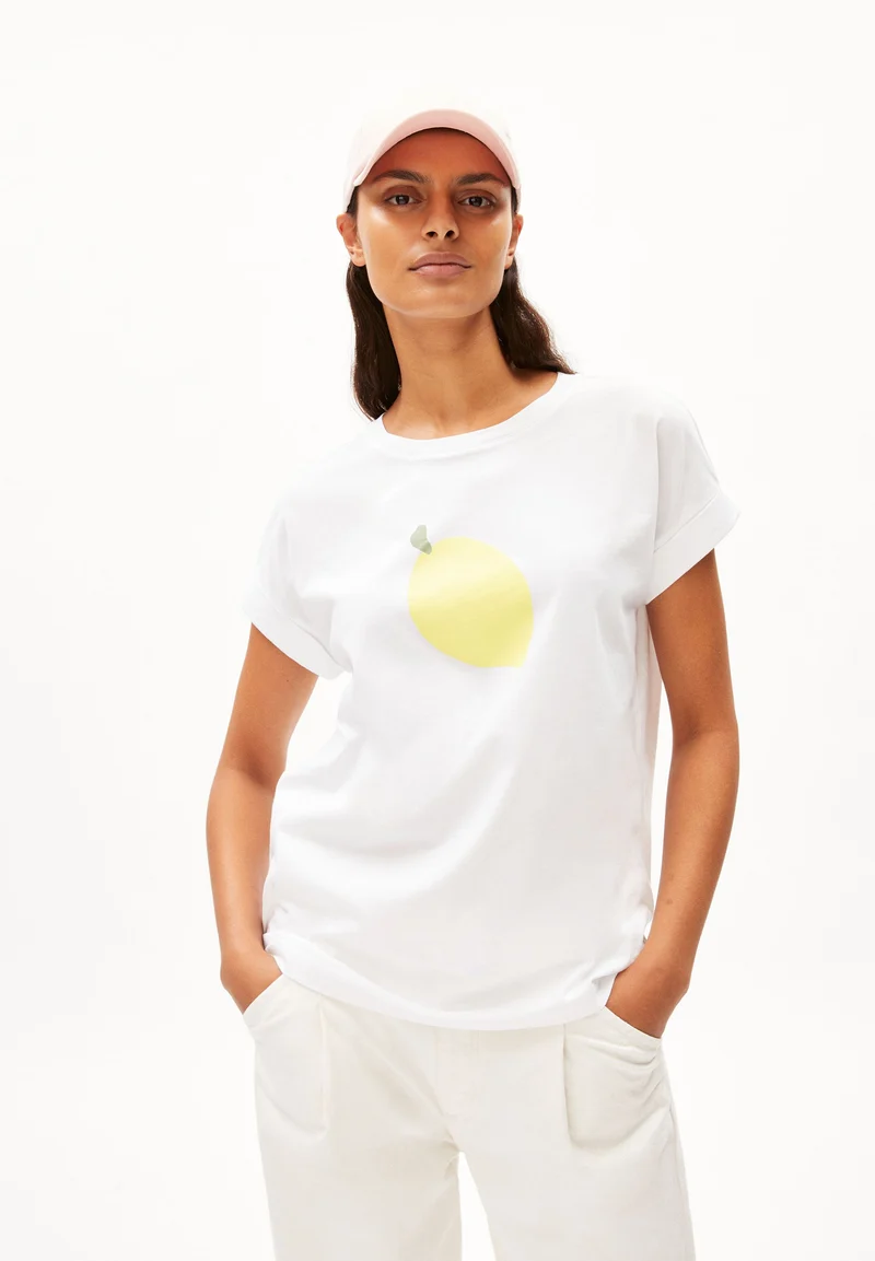 IDAARA FRUITS | white