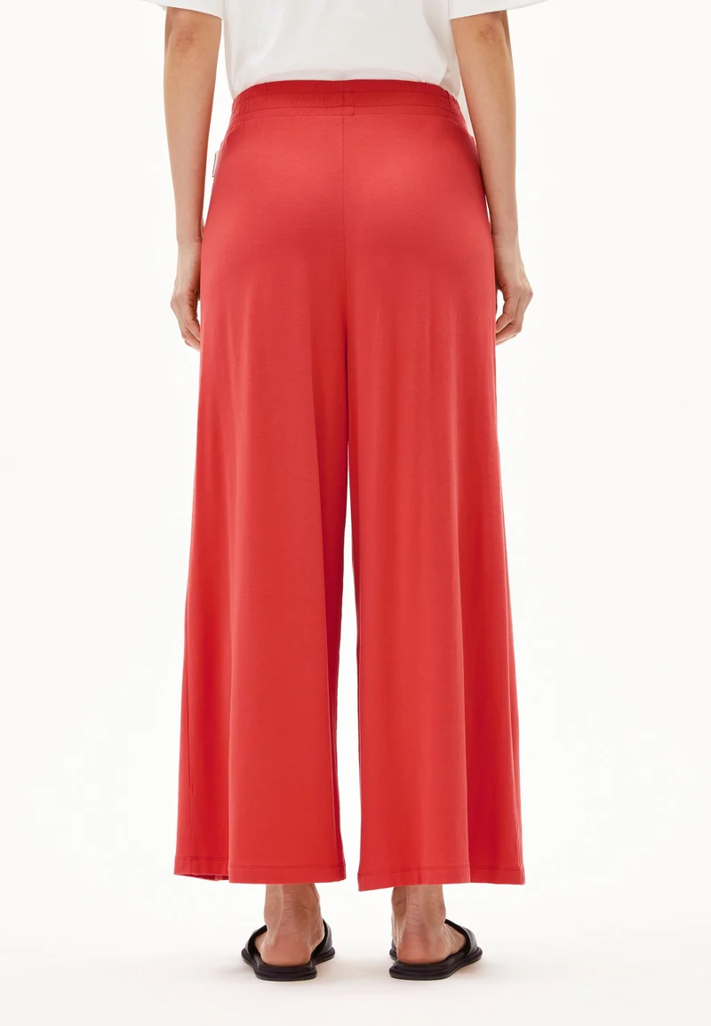 KAARO LINI | coral blush