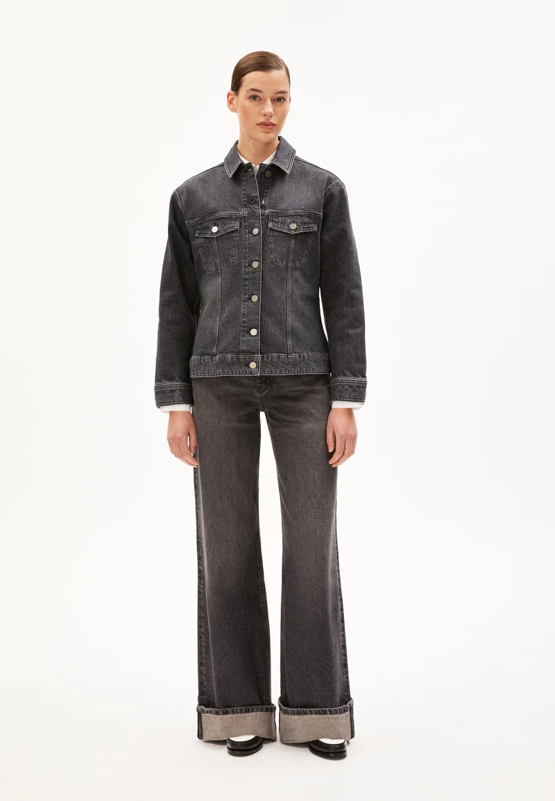 DENSIAA | washed obsidian