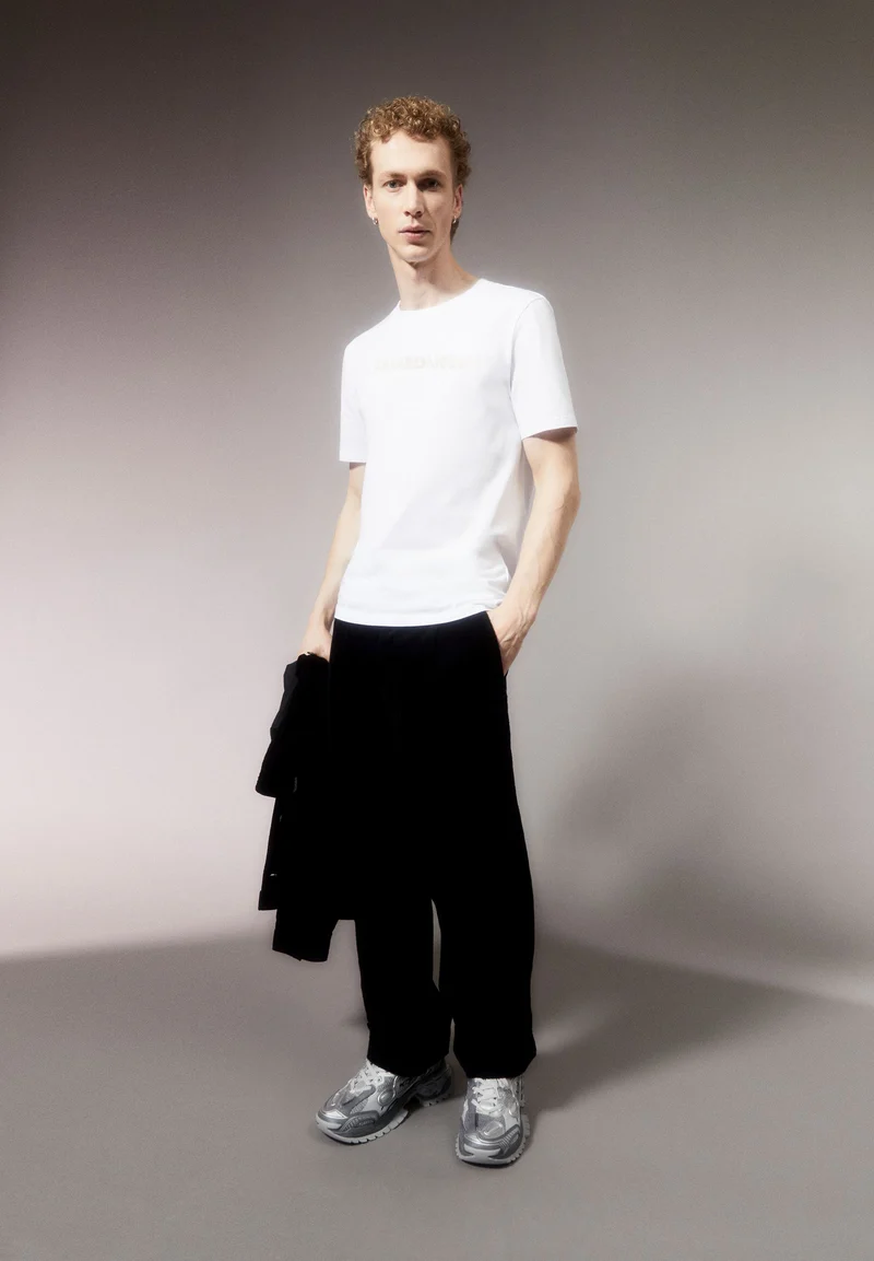 JAAMES ANGELS | white