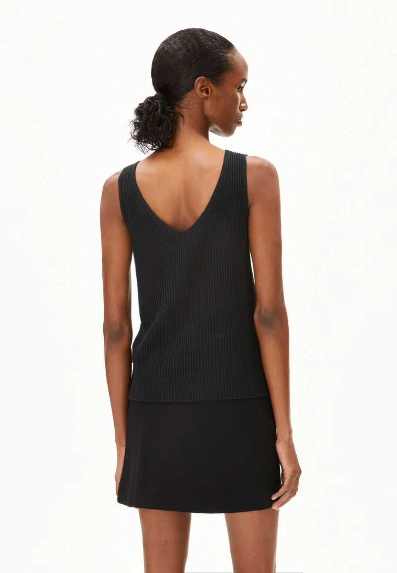 LEINEN-MIX STRICKTOP | black