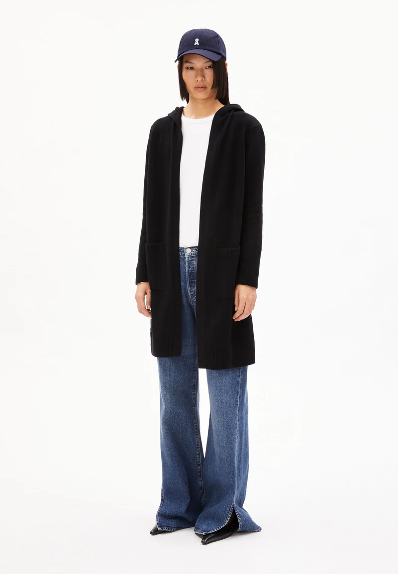 WANDAA | black