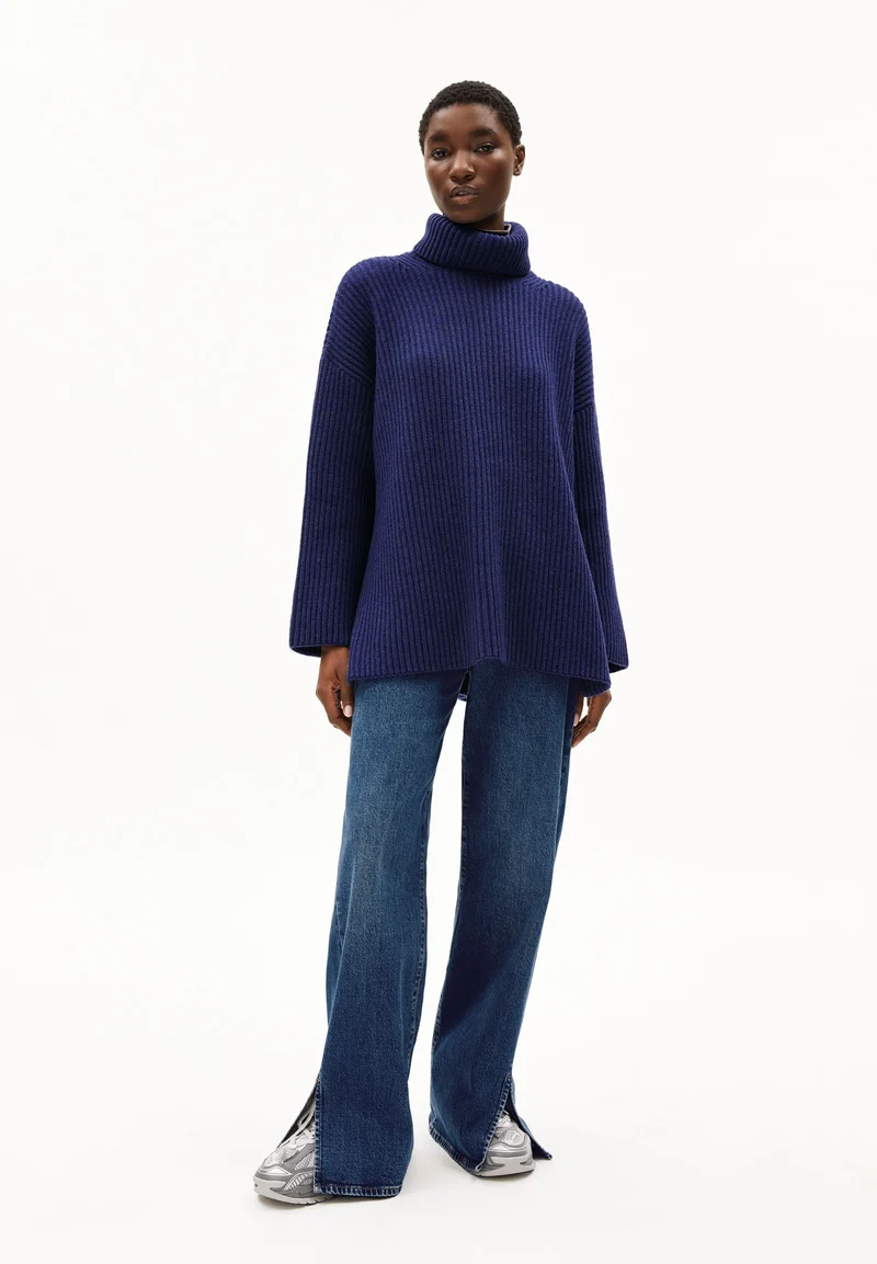 VAESSAA | deep sea blue