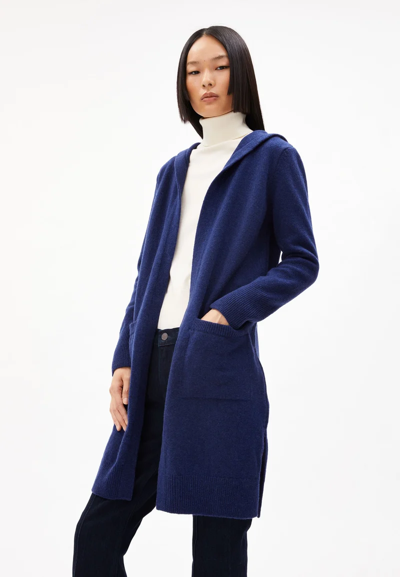 WANDAA | deep sea blue
