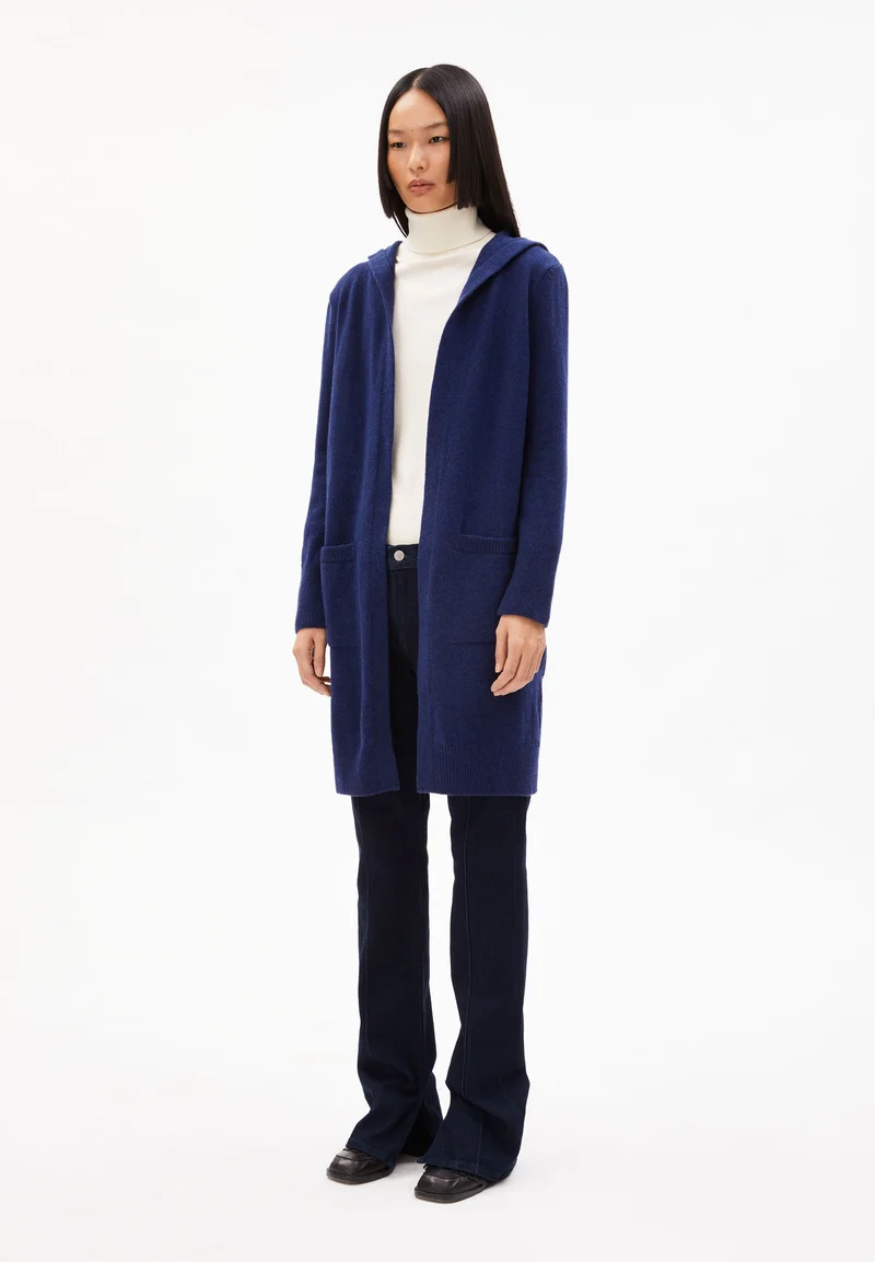 WANDAA | deep sea blue