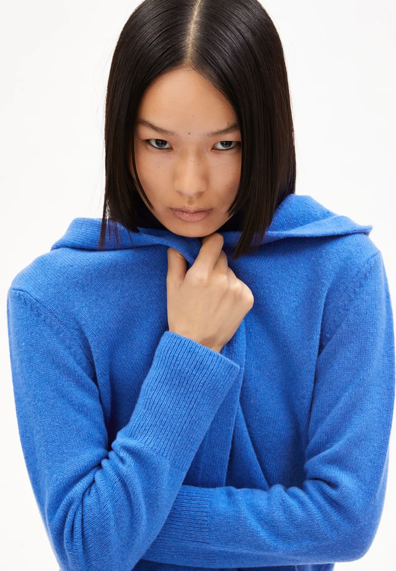 WANDAA | warm blue