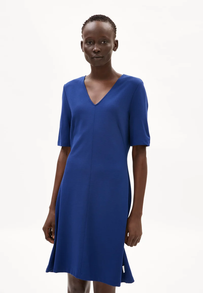 LESJAA | blue noon