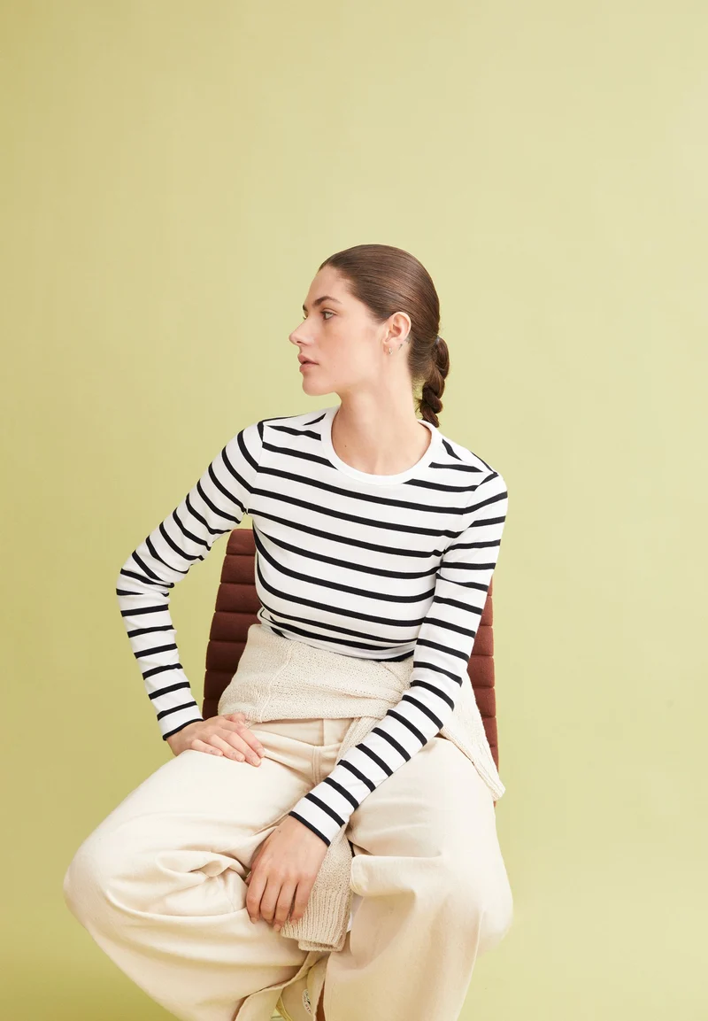 MAYWAA STRIPES | white-black