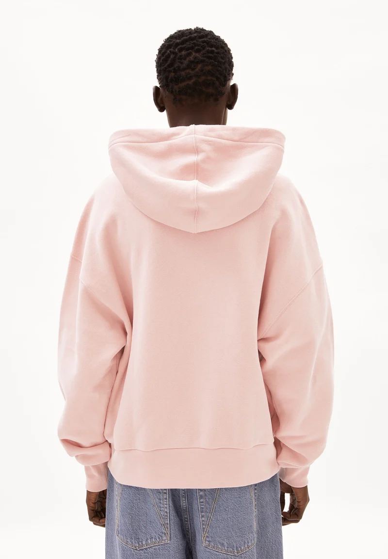 ICONIC Å FRANCISARAA HOODIE | rosalilly