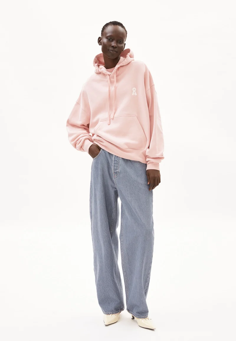 ICONIC Å FRANCISARAA HOODIE | rosalilly