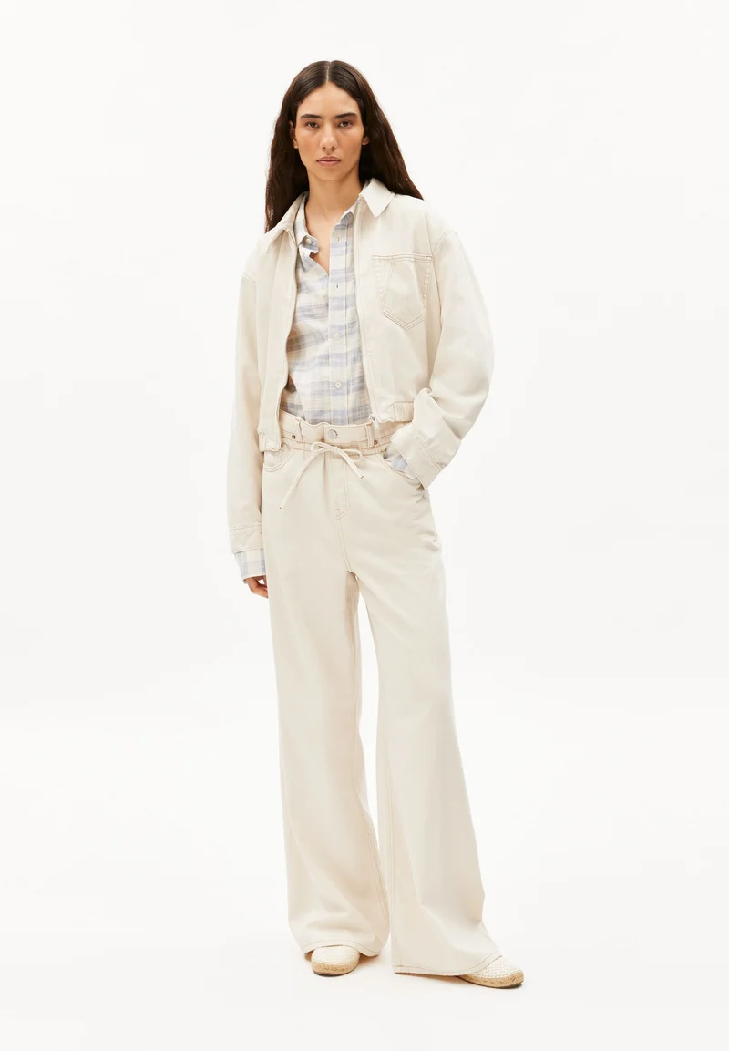 CAARSTA | undyed