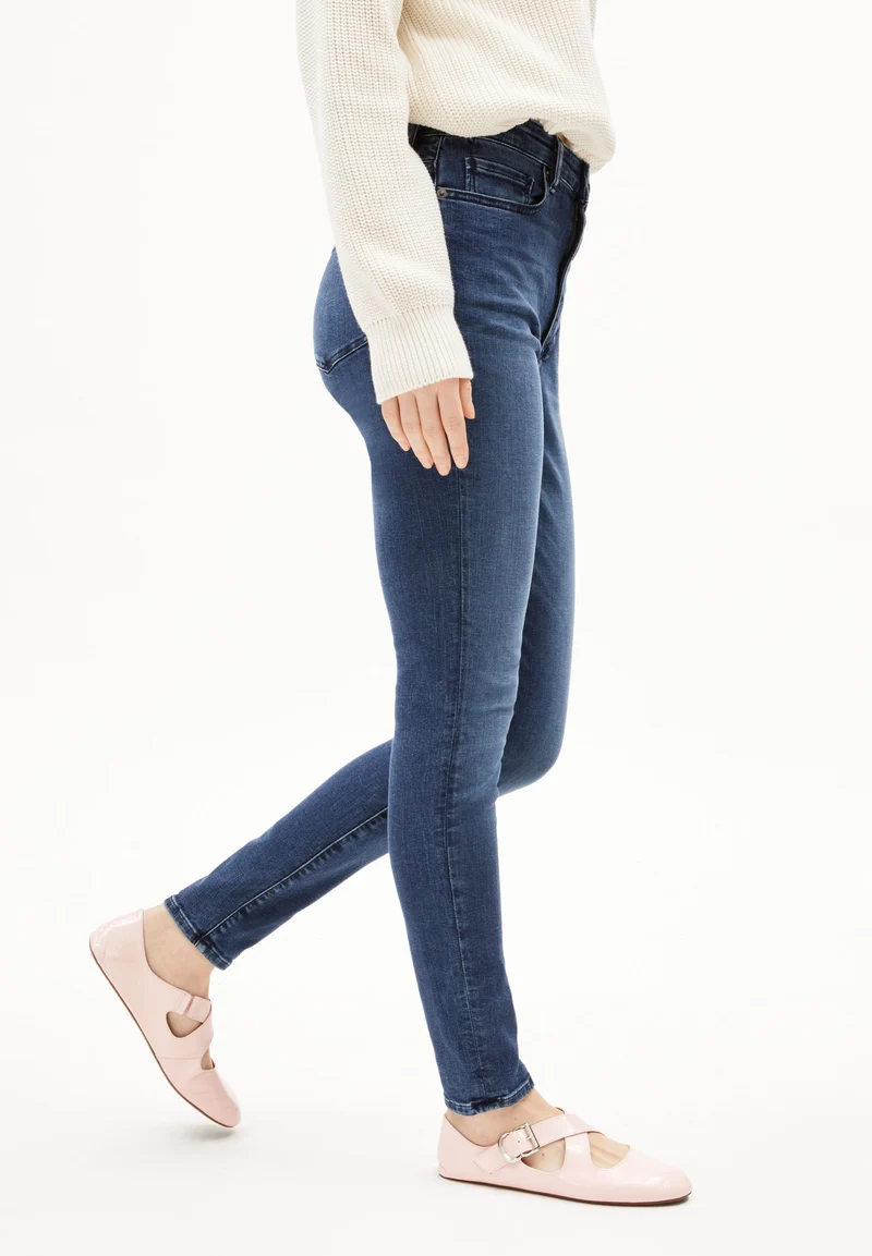 INGAA | galaxy blue