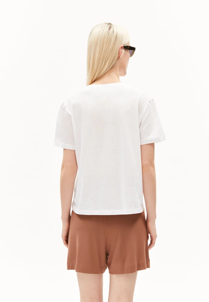 MAARLA Å EMBRO | white