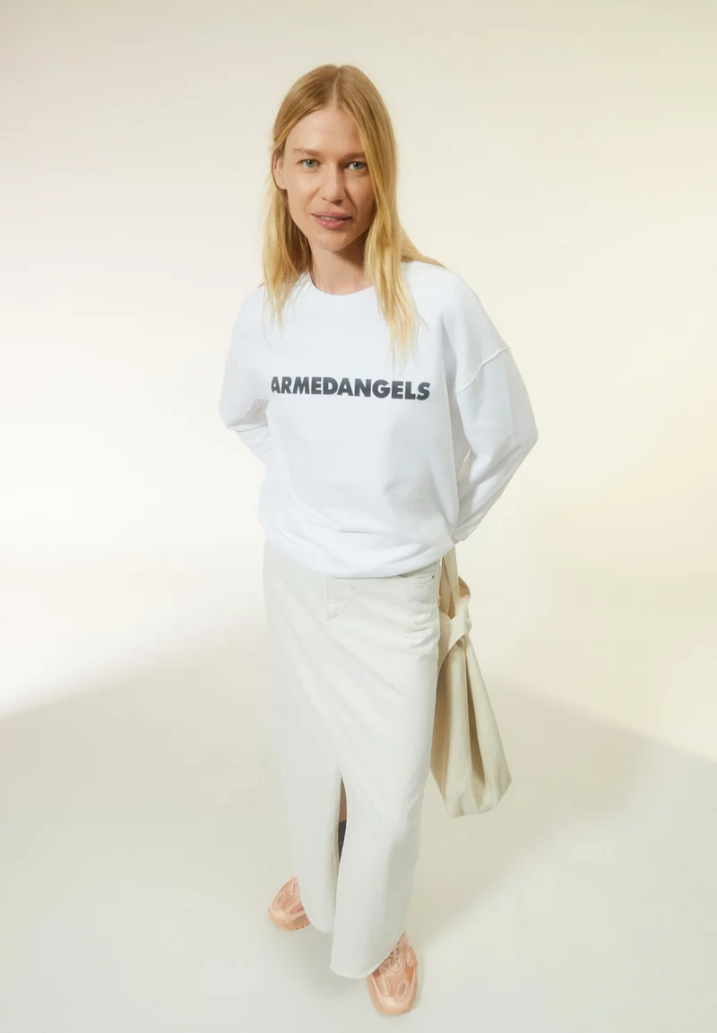 AARIN ARMEDANGELS | white