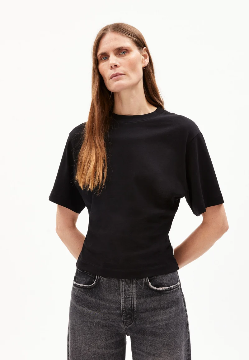 HERSILIAA | black