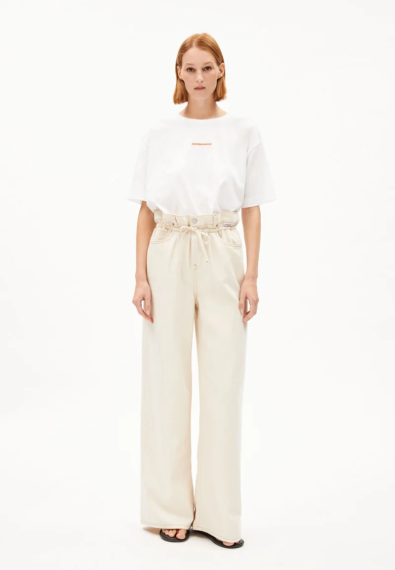 GIANNAA MAATURE | white