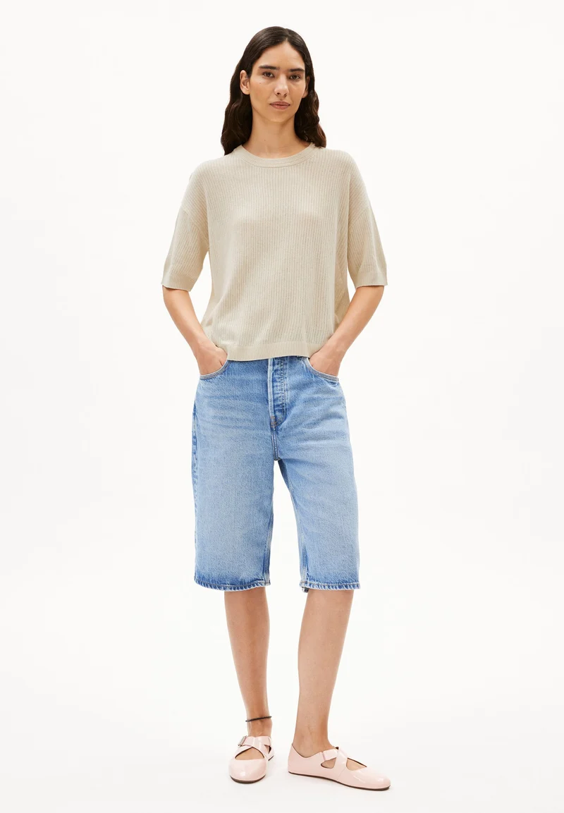 LIZAA LINO | raw white