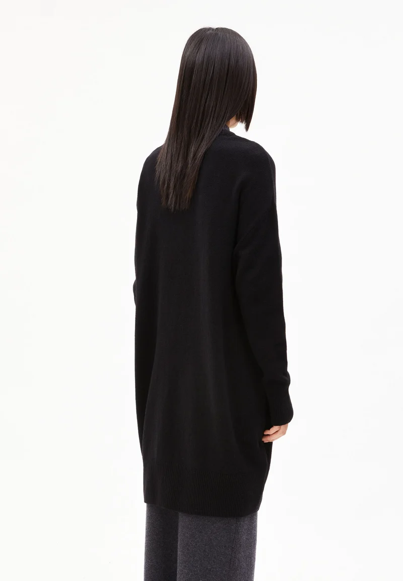 KASSANDRAA | black
