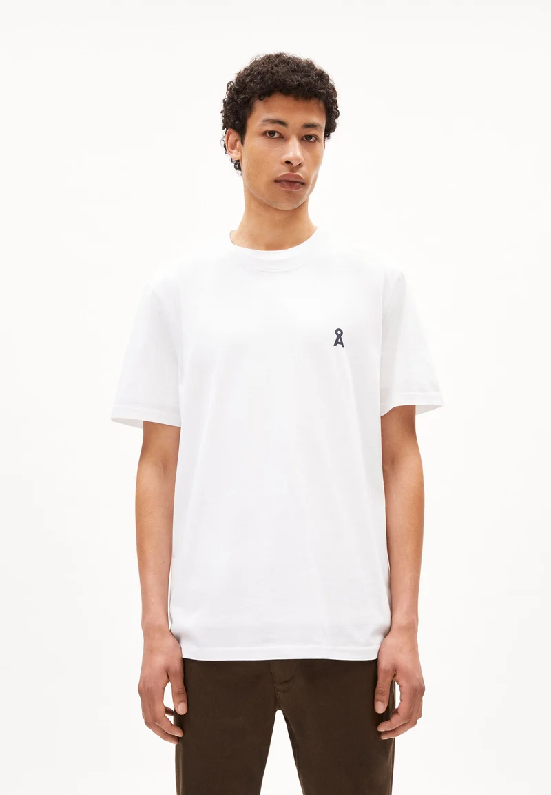 AADONI CHAANGE | white