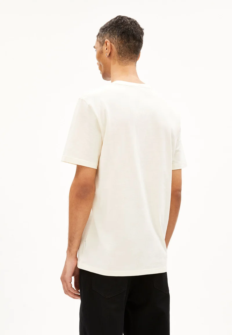 JAAMES ROCKS | oatmilk