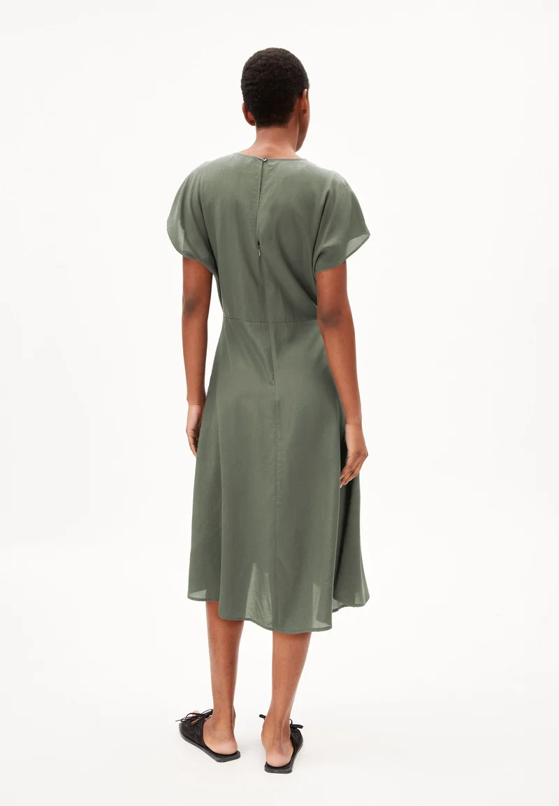 AALBINE | grey green