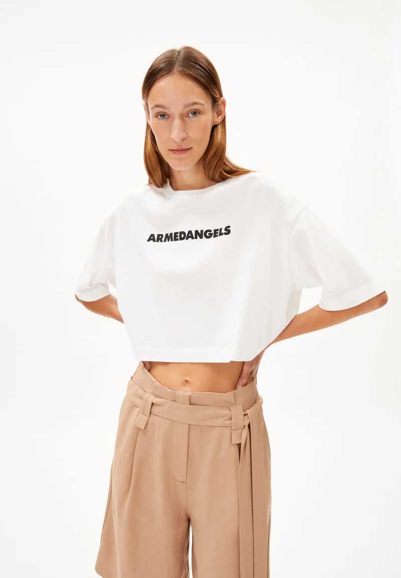 LARIAA ARMEDANGELS | white