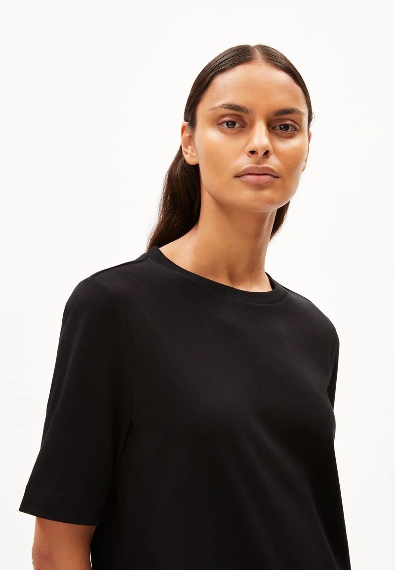 XELINAA JERSEY-MIDI-KLEID | black